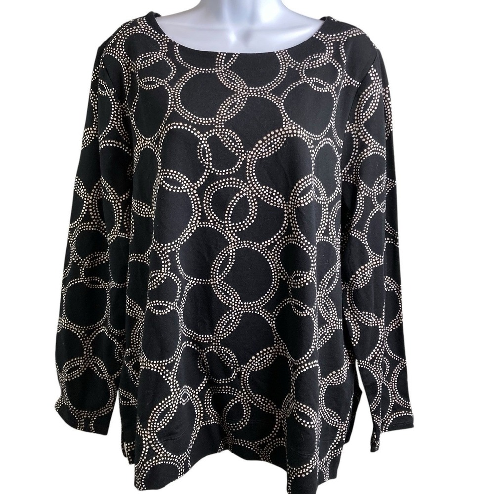 Chico's Women's Black Ring Print Pullover Top Size 3 XL Lagenlook Statement